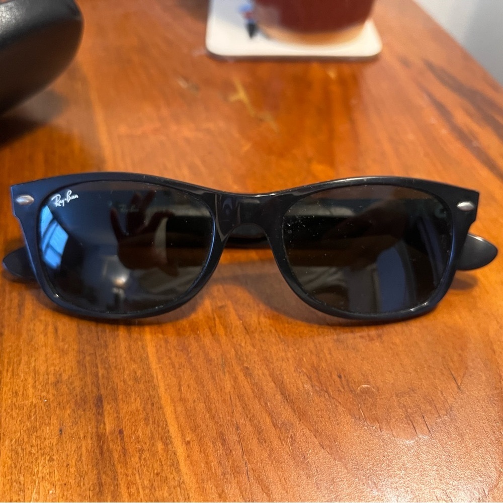 Ray-Ban New Wayfarer Black Sunglasses